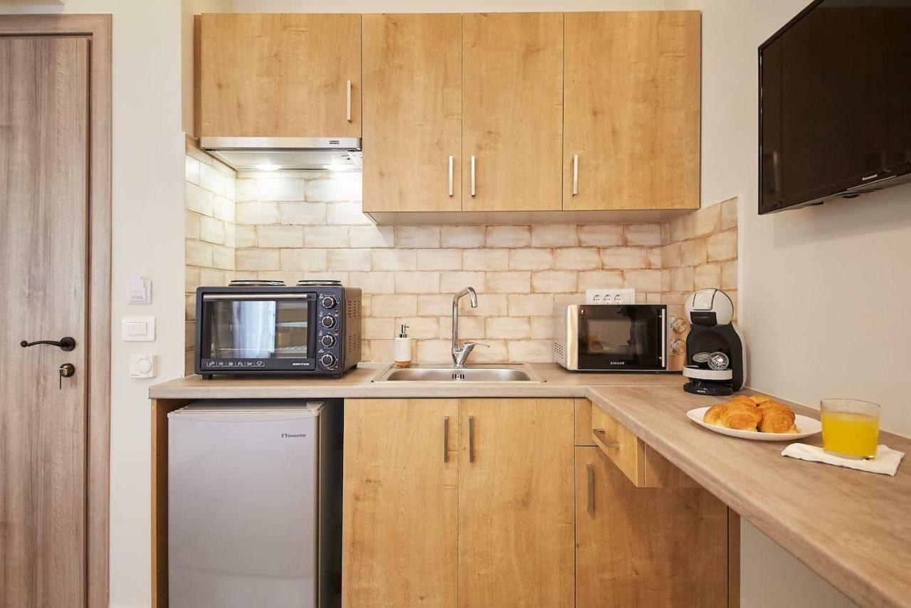 Stay In A Hip Decorated Studio Near Acropolis! Atenas Exterior foto